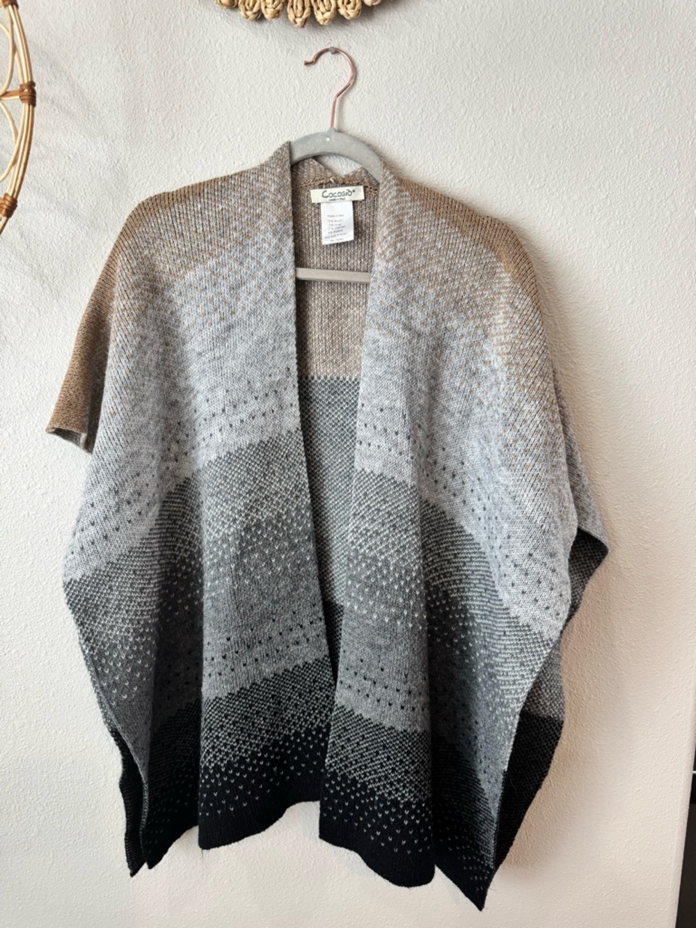 Cocogio Made in Italy Knit Ombre Grey Shawl/Poncho. Fall Harvest